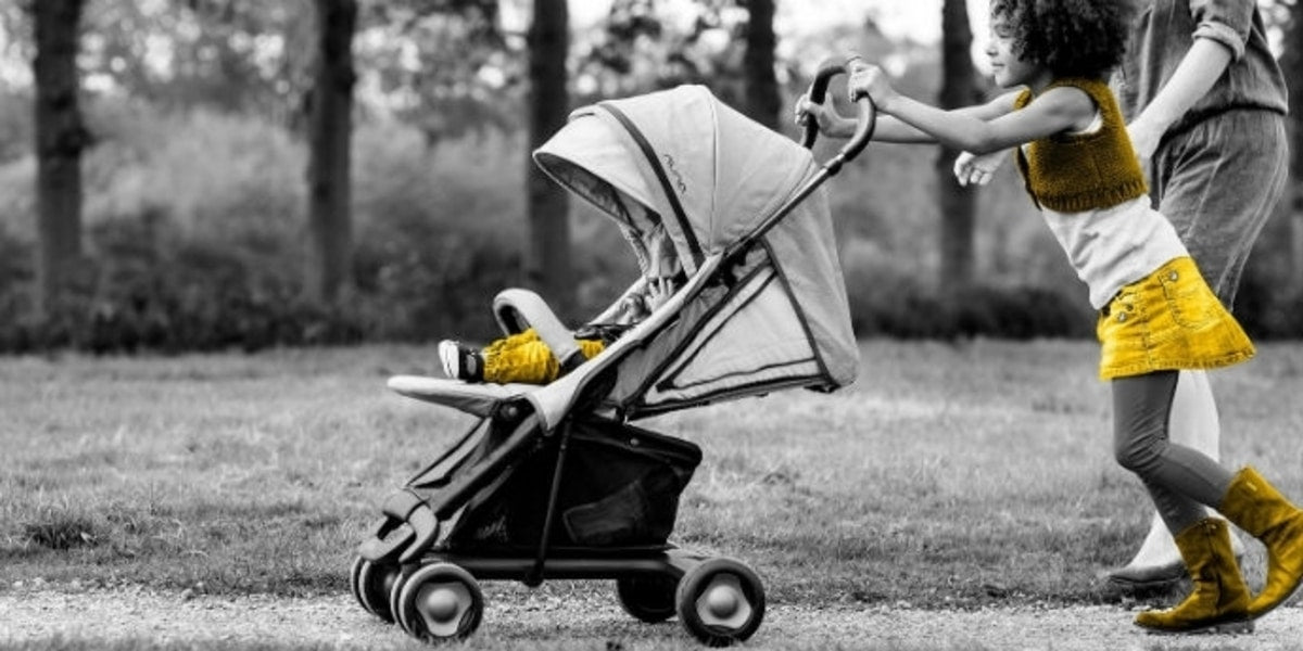 uppababy vista v2 combo V3 Stroller + Aria Infant Car Seat Travel System – Toddler Seat, Bumper Bar, Bug and Rain Shields, Car Seat Base, and Infant Insert Included – Color:Pearl/Emerald/Black Metal Matte checklist-Financing available Easy slide canopy is HJC CL-17 Helmet Review