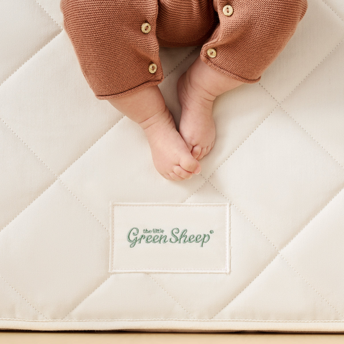 Little Green Sheep Natural Dual-Sided Pocket Sprung Cot Mattress - 60x120cm