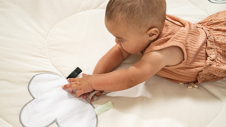 Tiny Love Décor Luxe Gymini Playmat - Black & White