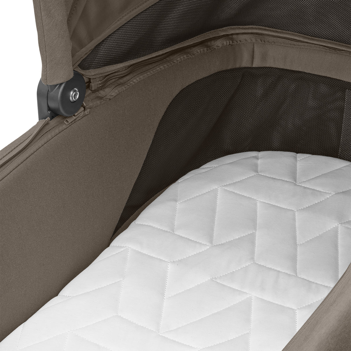 Maxi Cosi Oxford+ Premium Travel System Bundle with Pebble 360 Pro2 & ISOFIX Base - Twillic Truffle