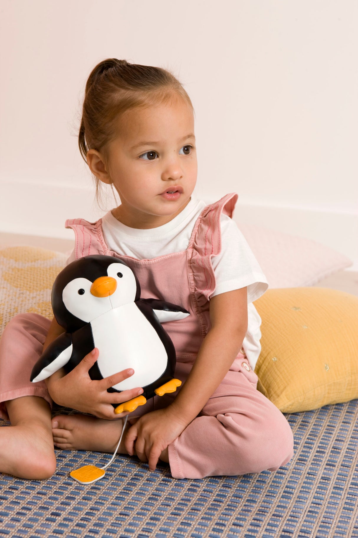 Little Big Friends: Sea Collection Pull-String Musical Animal Toy - Martin the Penguin