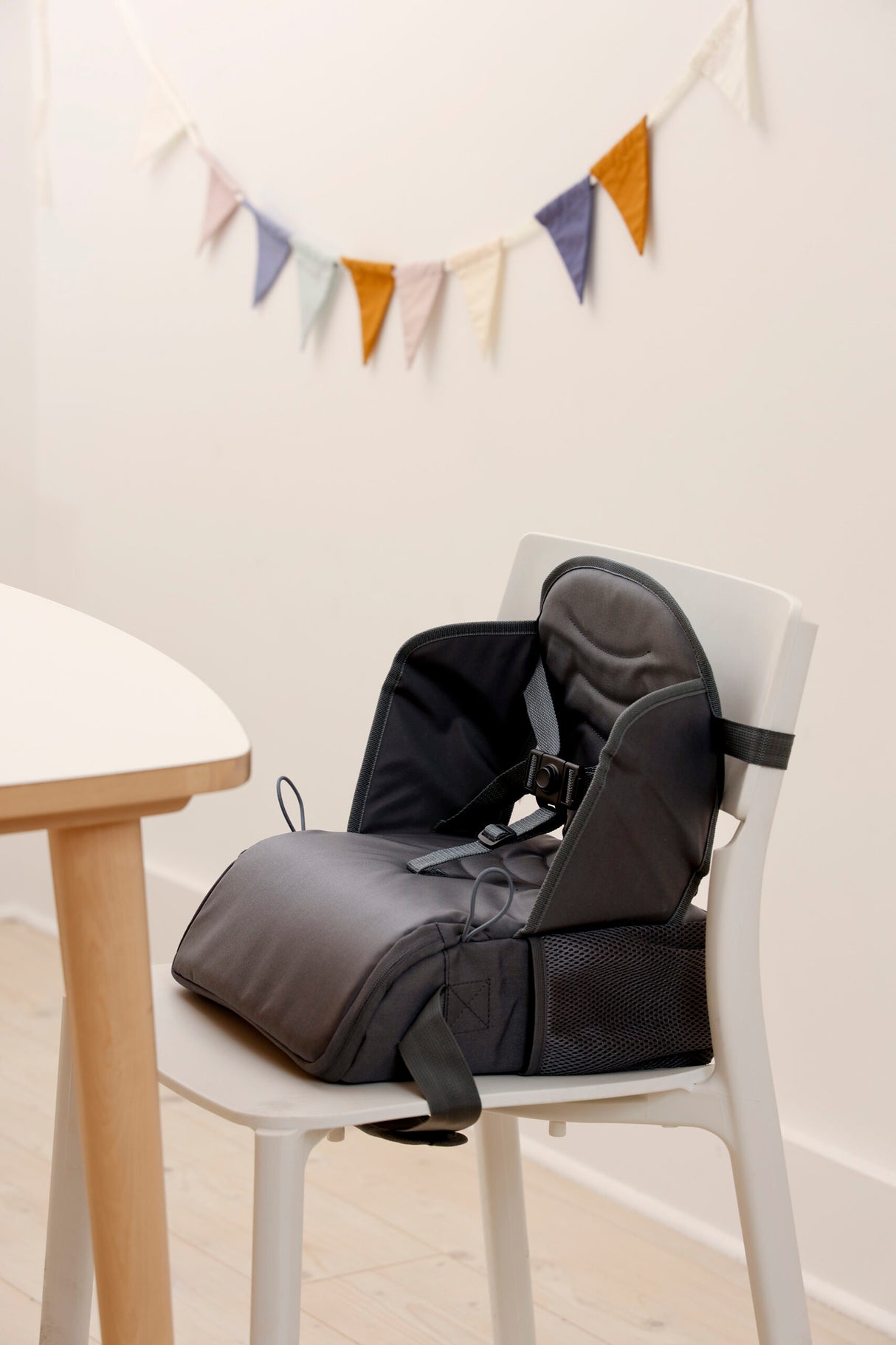 Baby to Love Travel Up Backpack Chair & Booster Seat - Anthracite