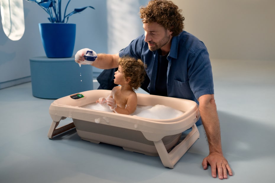 Maxi Cosi Indigo Plus Baby Bath Tub - Sage Green