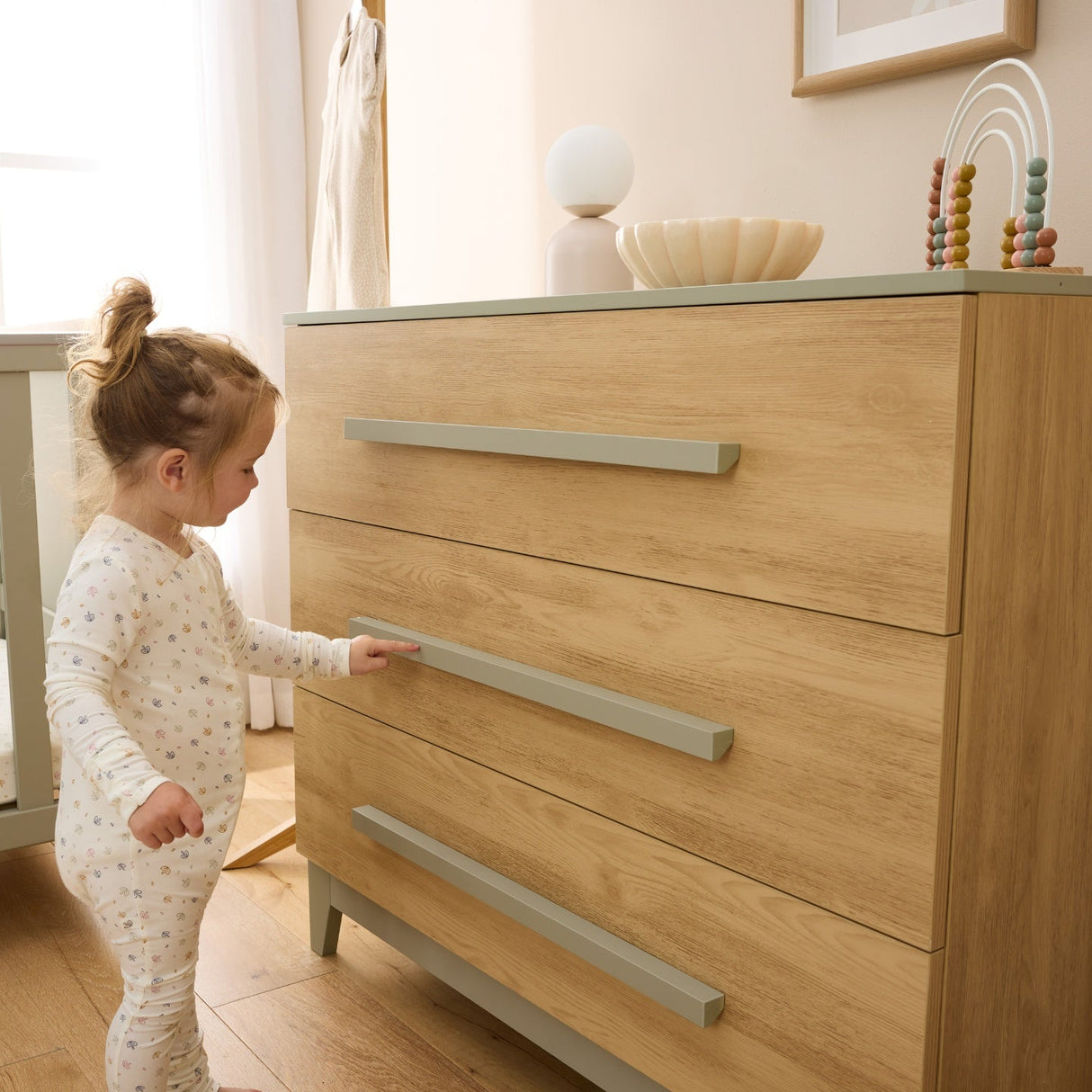 Tutti Bambini Hallee Dresser / Chest Changer - Golden Oak & Sage
