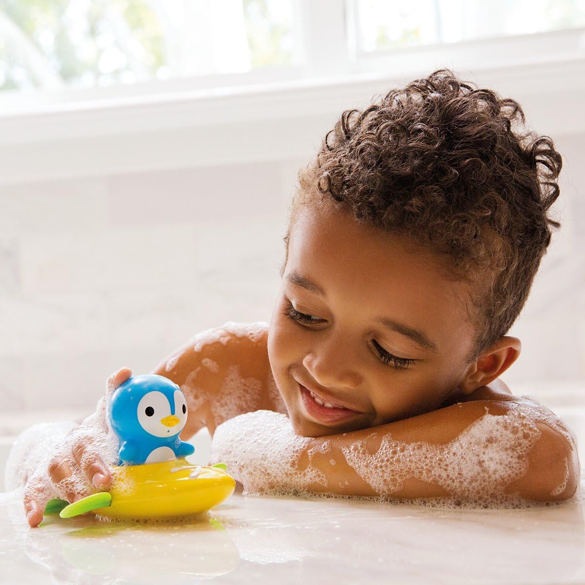 Munchkin Paddlin' Penguin Bath Toy