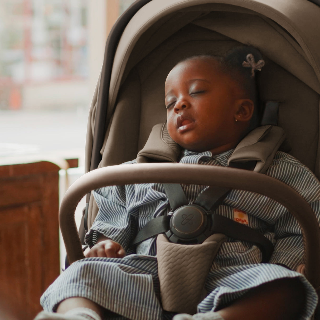 Silver Cross Cove Ultimate Travel System with Glide Plus 360 and ISOFIX Base - Maple