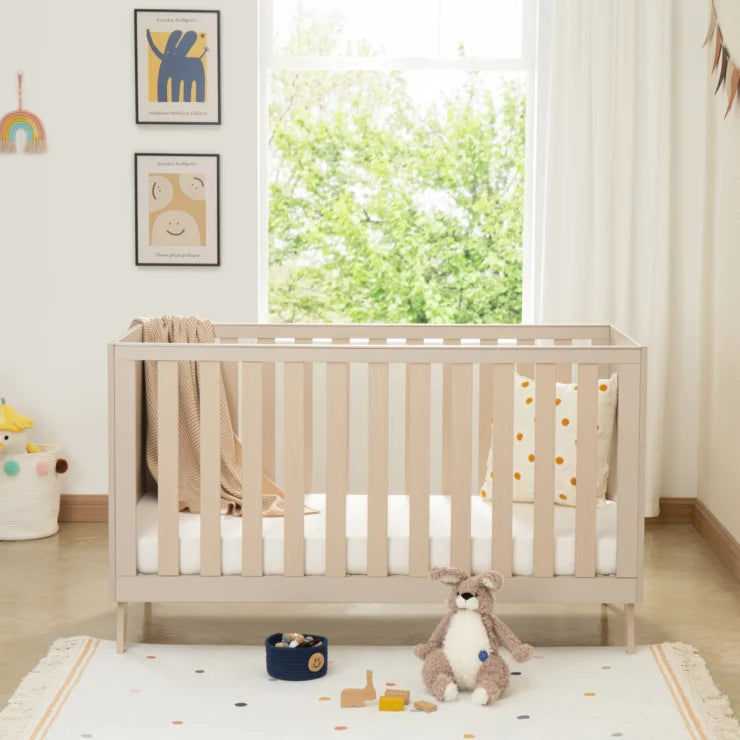 Babymore Dante Cot Bed - Cashmere