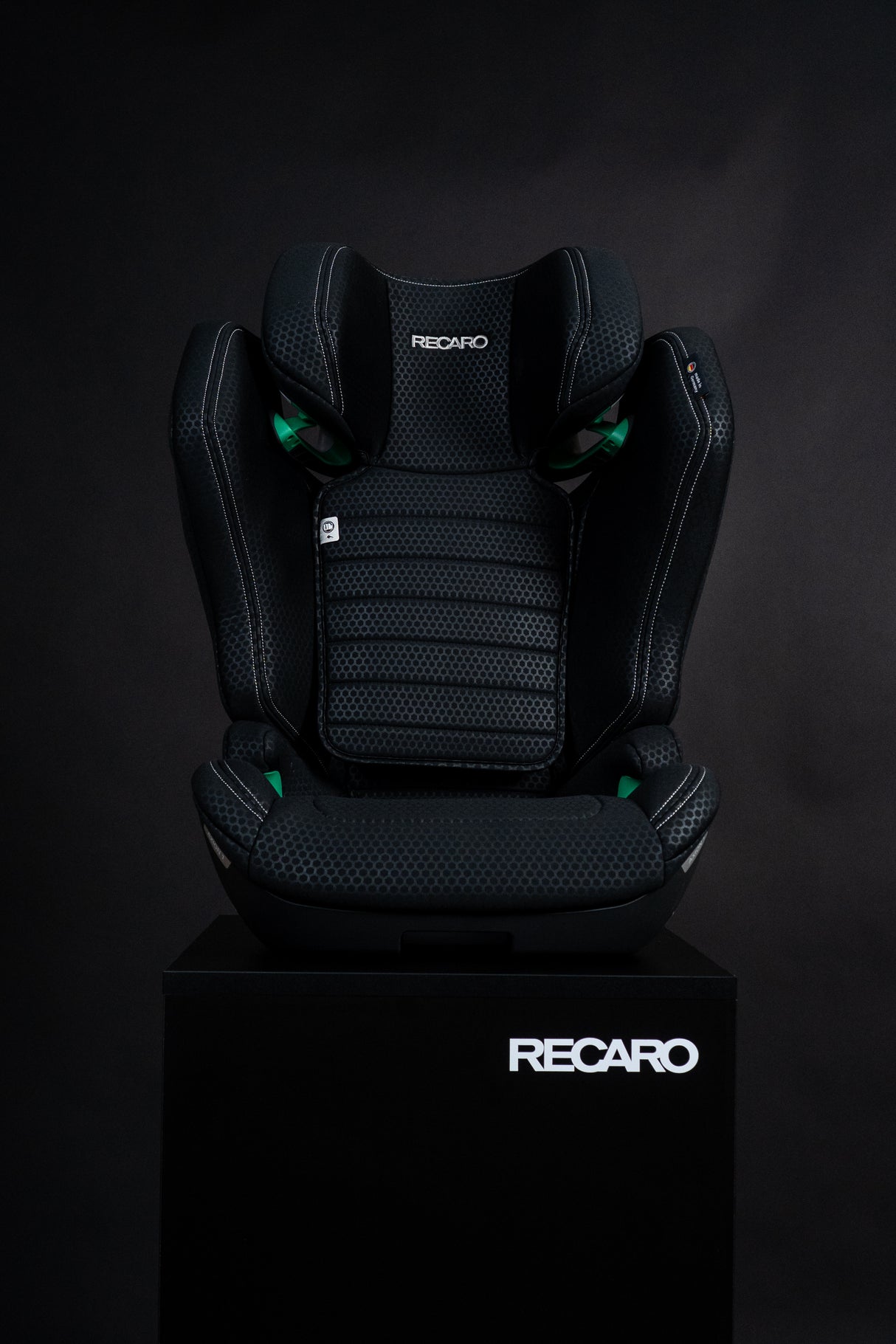 Recaro AXION 1 High Back Booster - Fresh Black