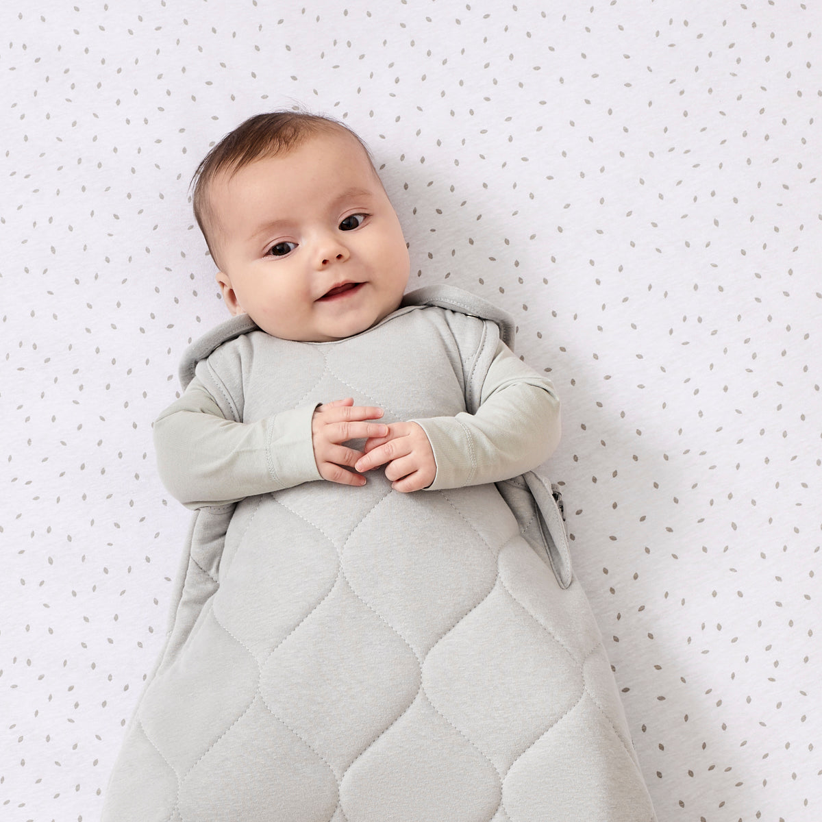 Little Green Sheep Organic Baby Sleeping Bag | 2.5 Tog | 0-6 Months - Dove