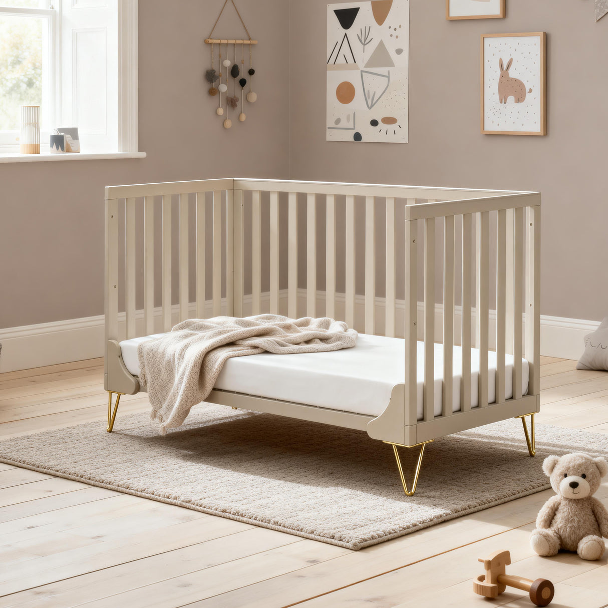 Babymore Kimi Mini Cot Bed – Cashmere