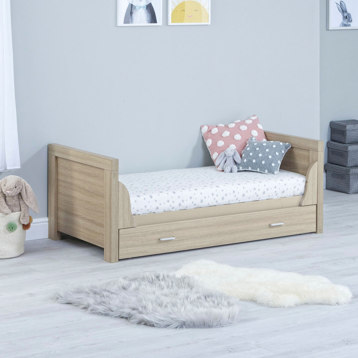 Babymore Luno Cot Bed with Under Drawer - Oak