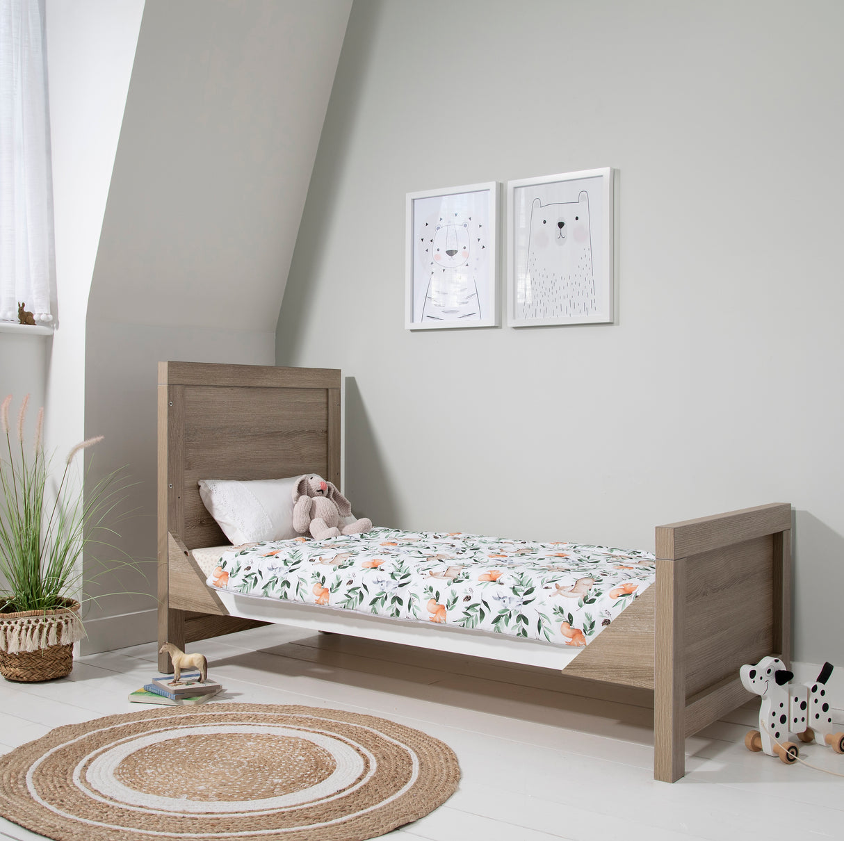 Tutti Bambini Modena Cot Bed - White & Oak