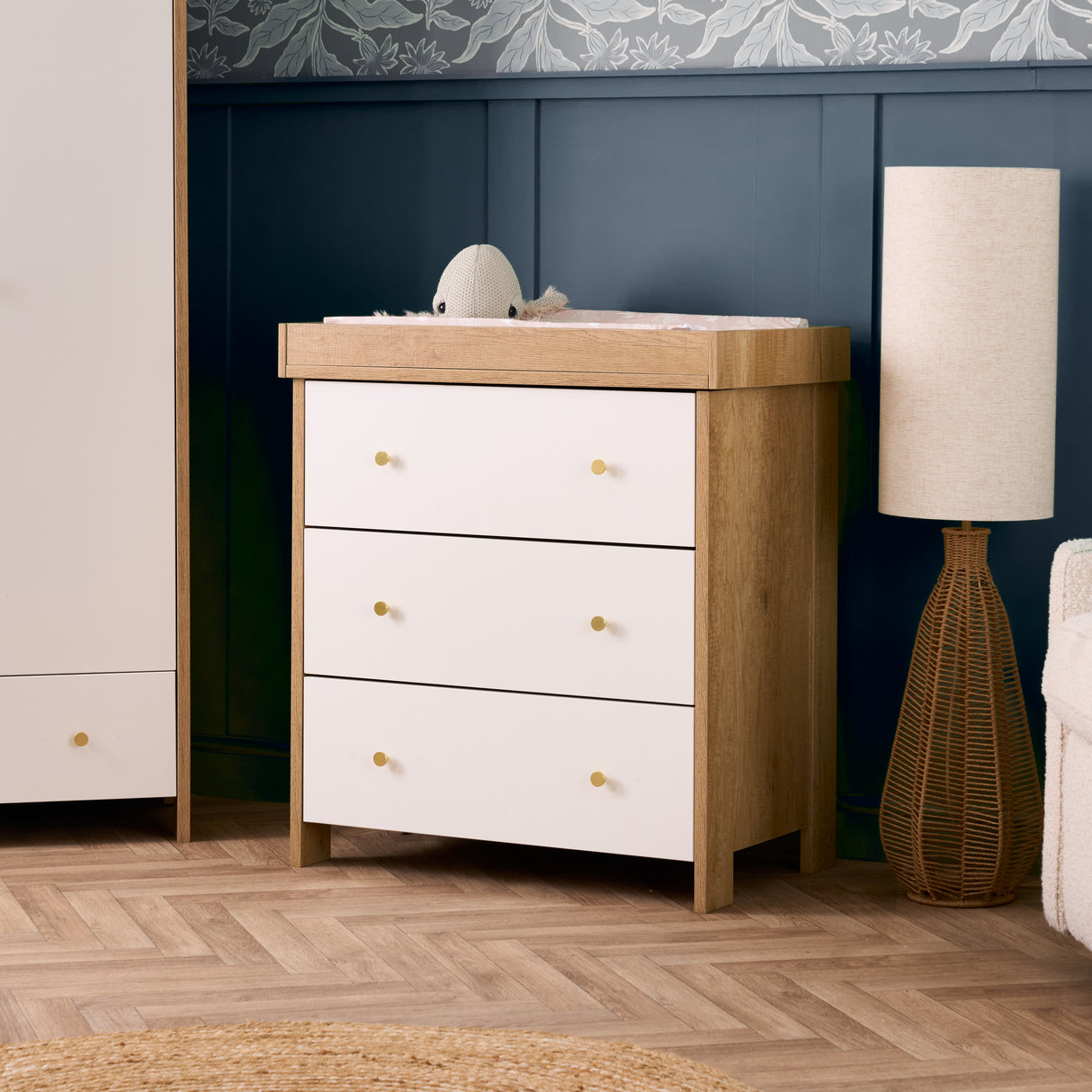 Obaby Nika Dresser/Changing Unit - Oak & White