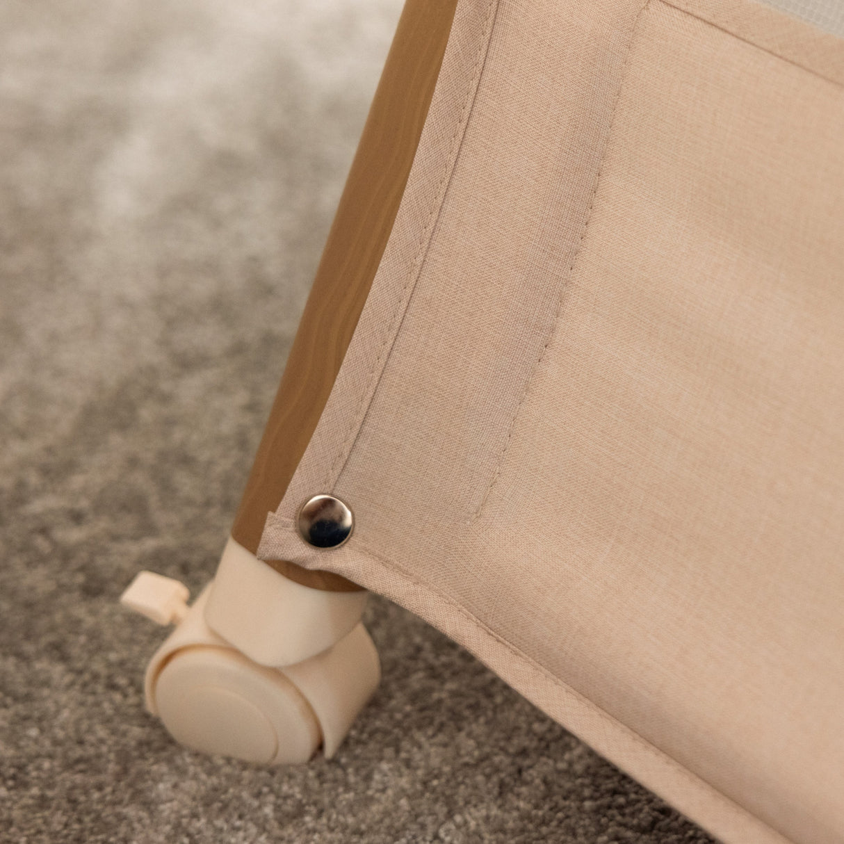 Obaby Cloud Bedside Crib - Oatmeal