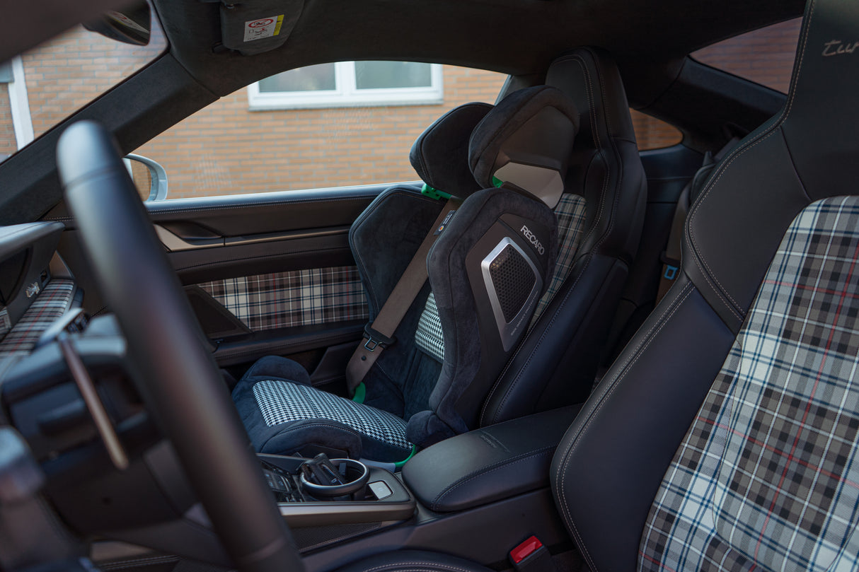 Recaro AXION 1 High Back Booster - Pepita Limited Edition