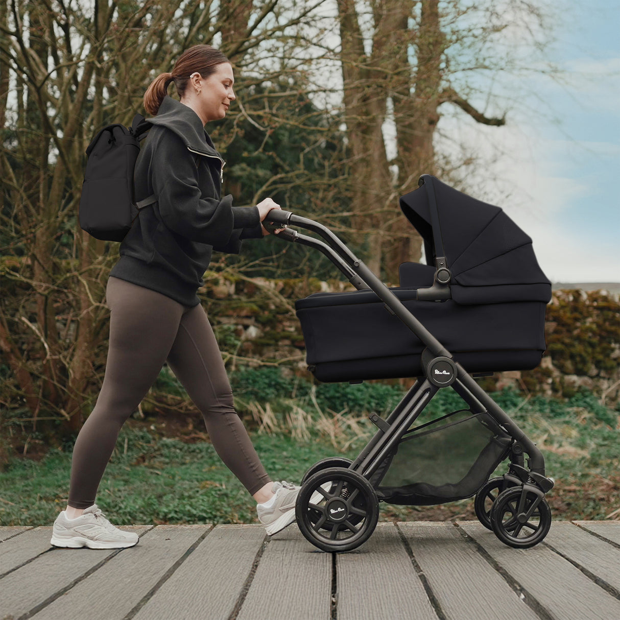 Silver Cross Reef 2 Bundle with Accessories - Space