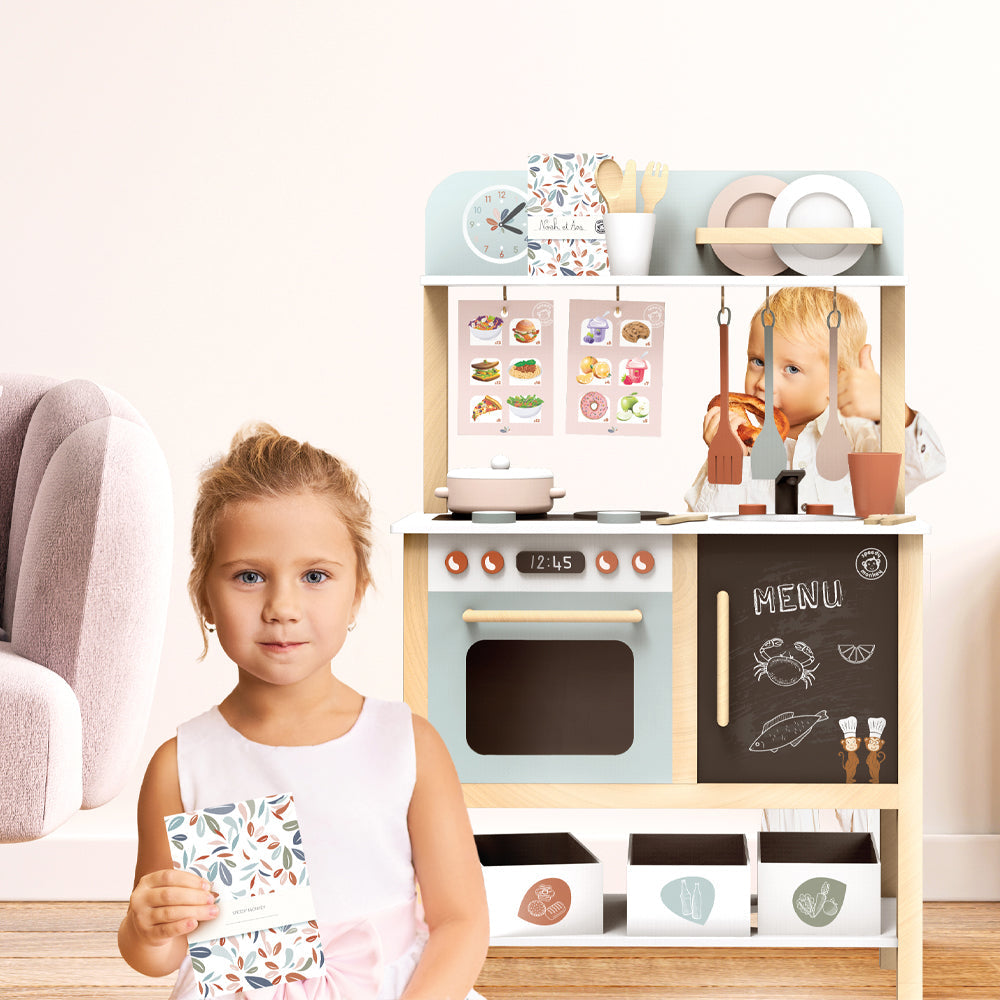 Speedy Monkey Wooden Kitchen with Accessories