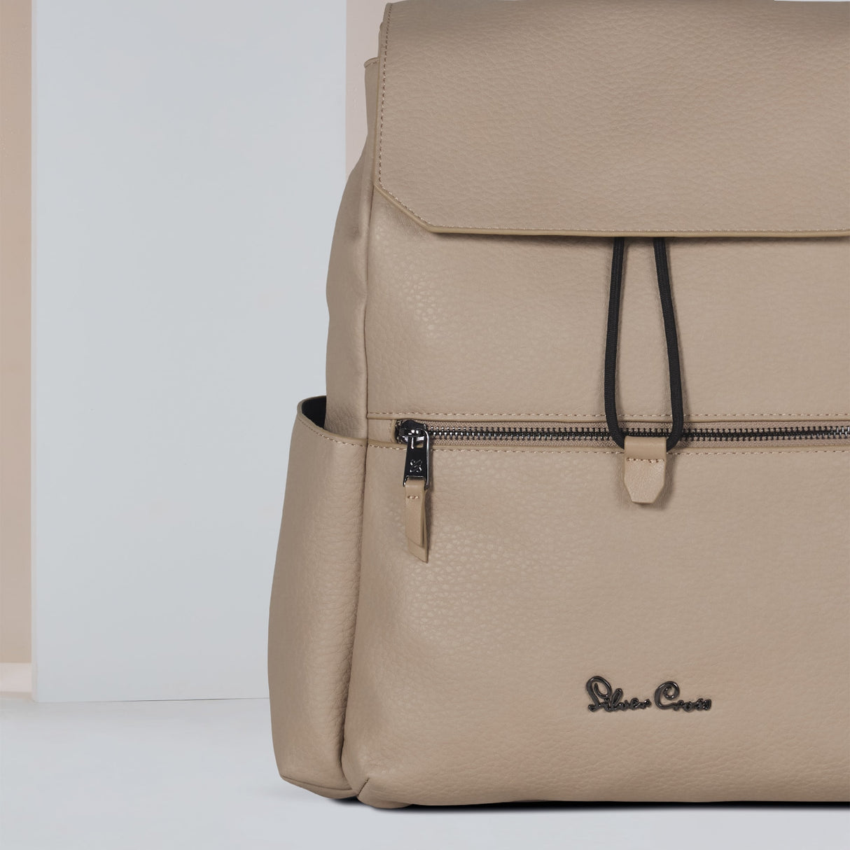 Silver Cross Reef 2 Ultimate Travel System Bundle with Maxi Cosi Pebble Pro2 Car Seat and ISOFIX Base - Mocha