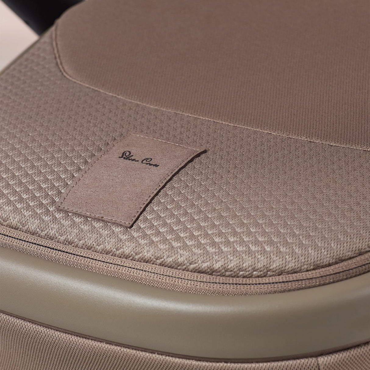 Silver Cross Reef 2 Ultimate Travel System Bundle with Glide Plus 360 Car Seat and ISOFIX Base - Mocha