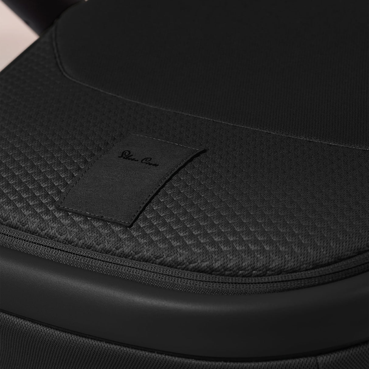 Silver Cross Reef 2 Ultimate Travel System Bundle with Maxi Cosi Pebble Pro2 Car Seat and ISOFIX Base - Space