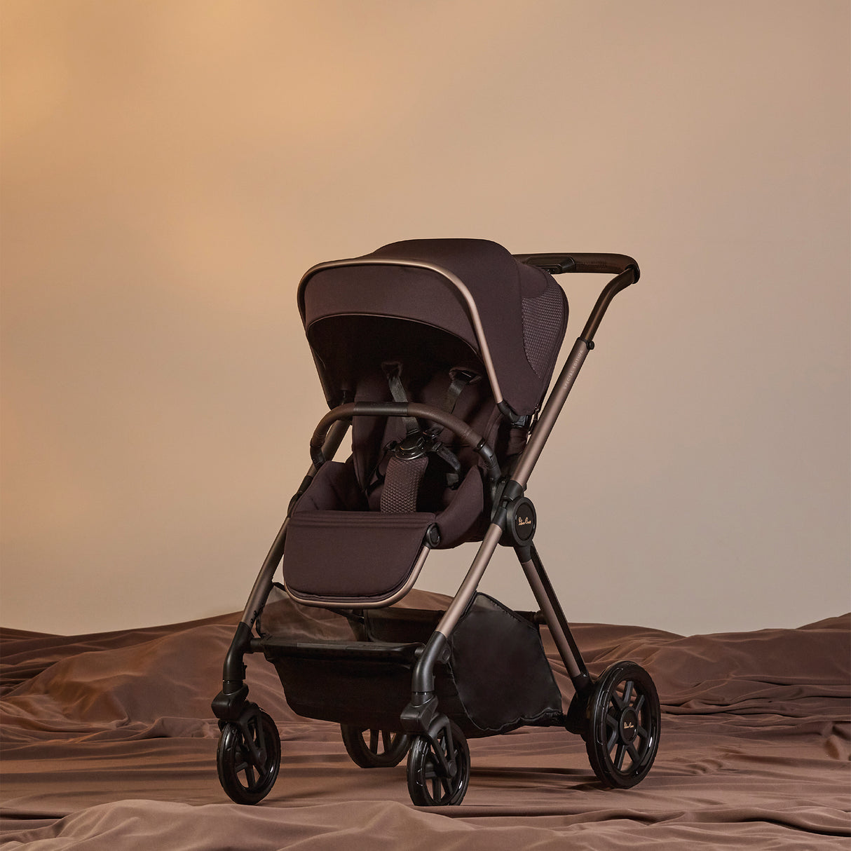 Silver Cross Reef 2 Special Edition Ultimate Travel System Bundle with Dream Car Seat and Motion 2 Car Seat - Ganache