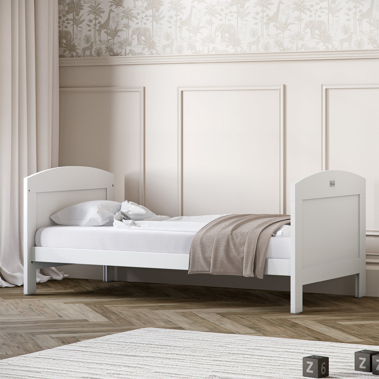 Silver Cross Valencia Cot Bed