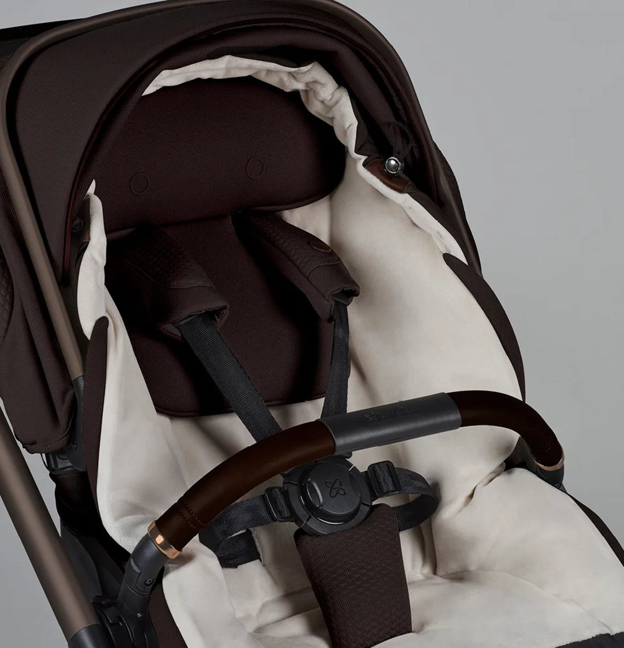Silver Cross Reef 2 Special Edition Ultimate Travel System Bundle with Dream Car Seat and Motion 2 Car Seat - Ganache