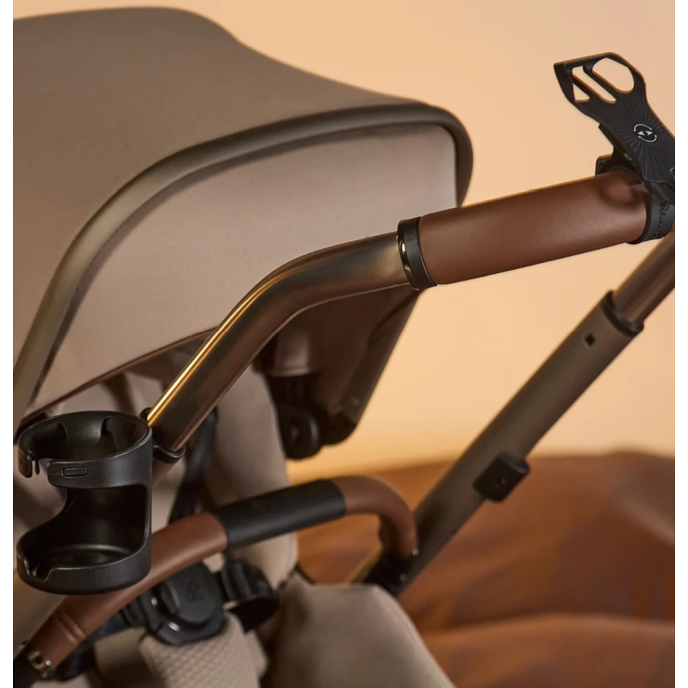 Silver Cross Reef 2 Special Edition Ultimate Travel System Bundle with Dream Car Seat and ISOFIX Base - Frappe