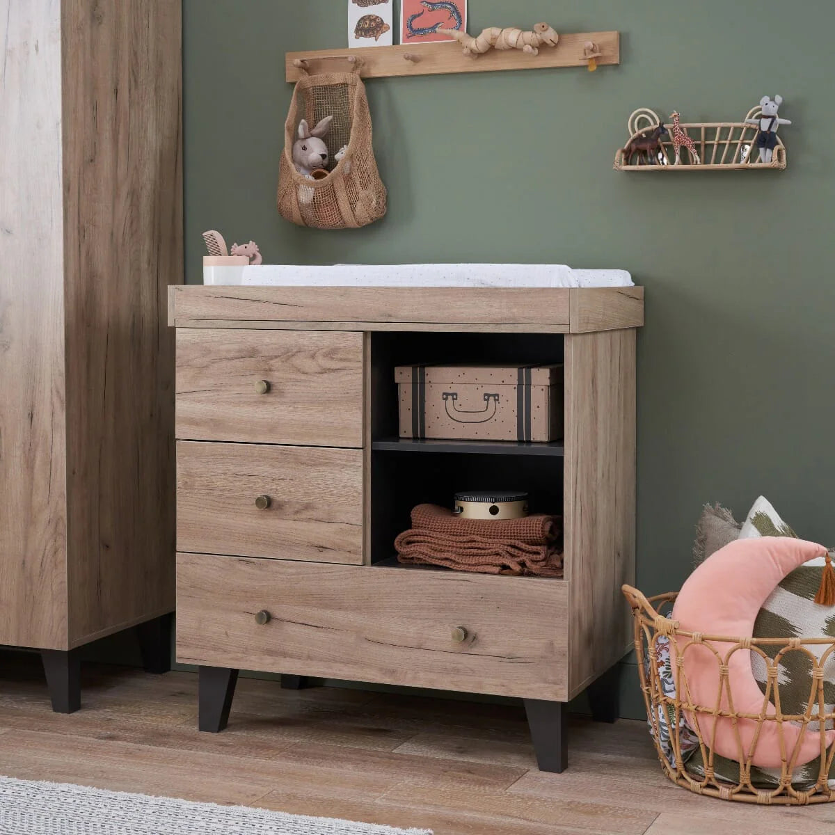 Tutti Bambini Como Dresser / Chest Changer - Distressed Oak & Slate Grey