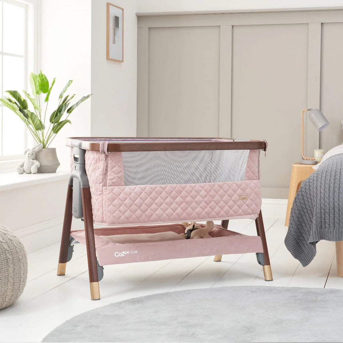 Tutti Bambini Cozee Luxe Bedside Crib - Walnut & Blush