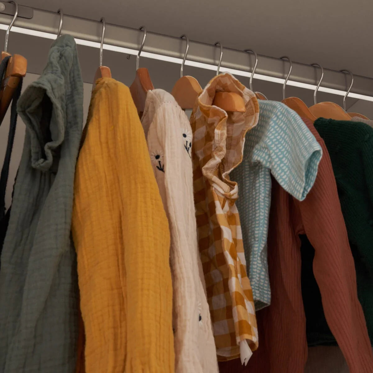 Tutti Bambini Fuori Mini 3 Piece Nursery Furniture Set with Cot Bed, Dresser & Wardrobe - White Sand / Warm Walnut