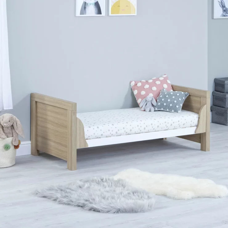 Babymore Luno Cot Bed - White / Oak