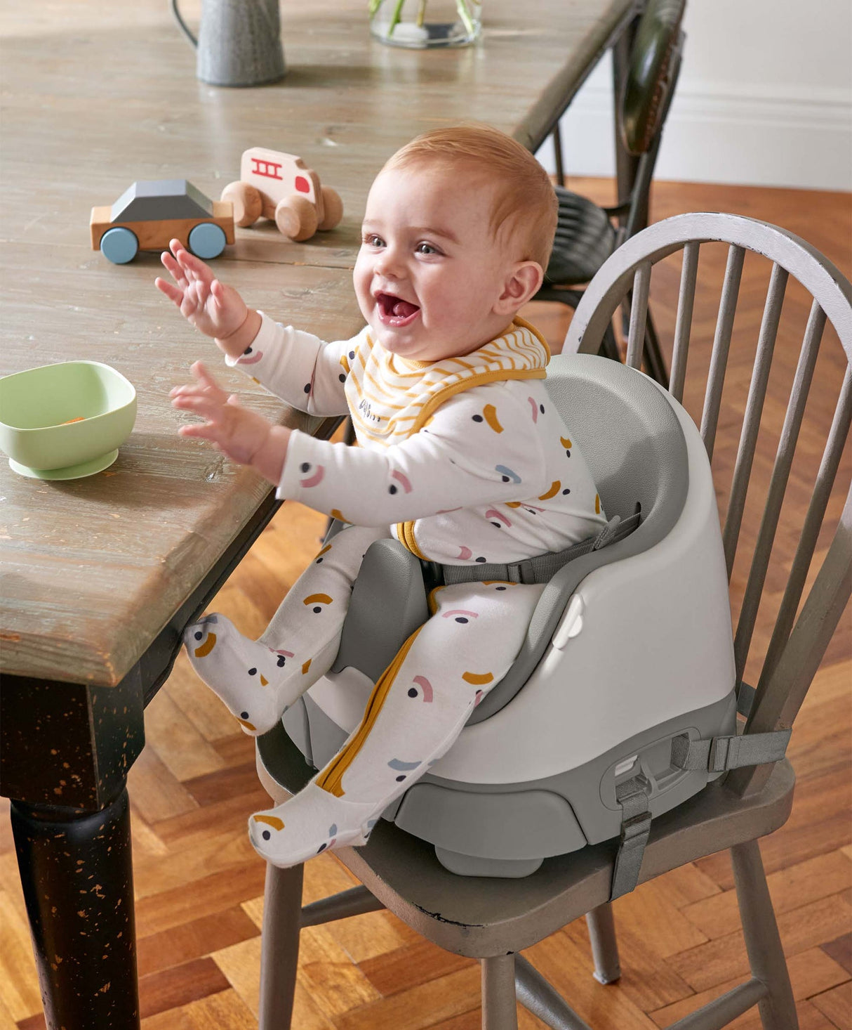 Mamas & Papas Baby Bug 3-in-1 Floor & Booster Seat with Activity Tray - Pebble Grey