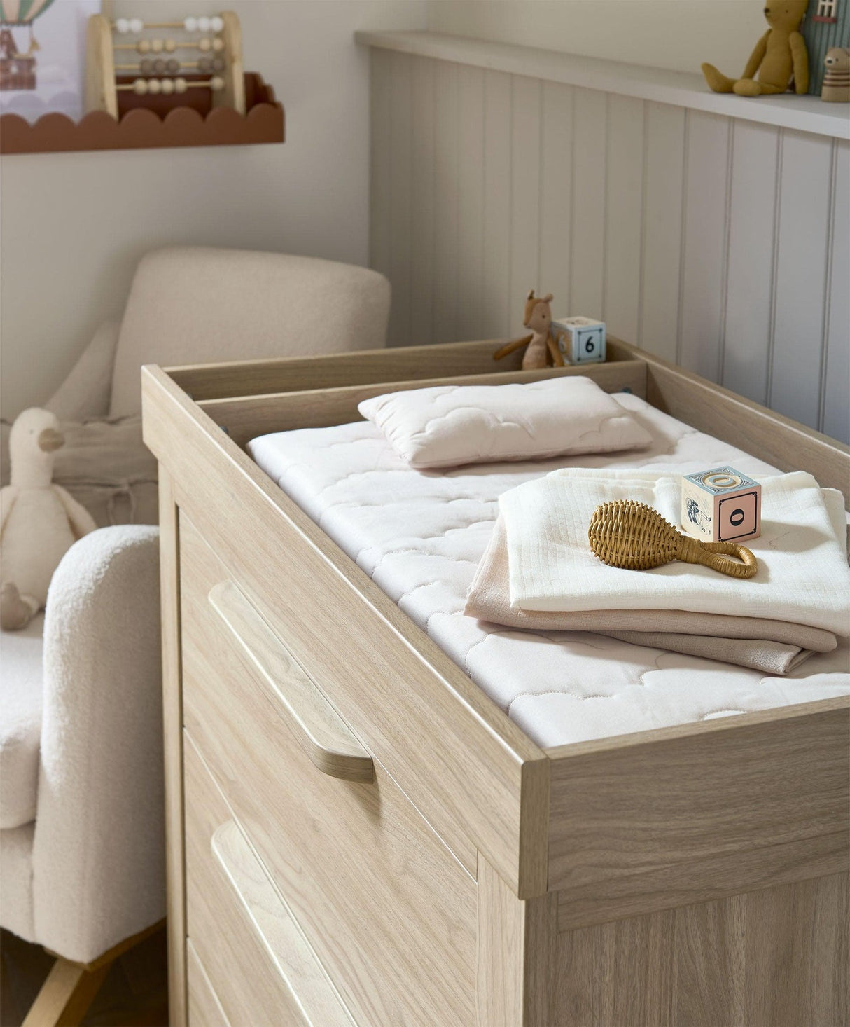 Mamas & Papas Franklin 3 Piece Nursery Furniture Set with Cot Bed, Dresser and Wardrobe - Oak