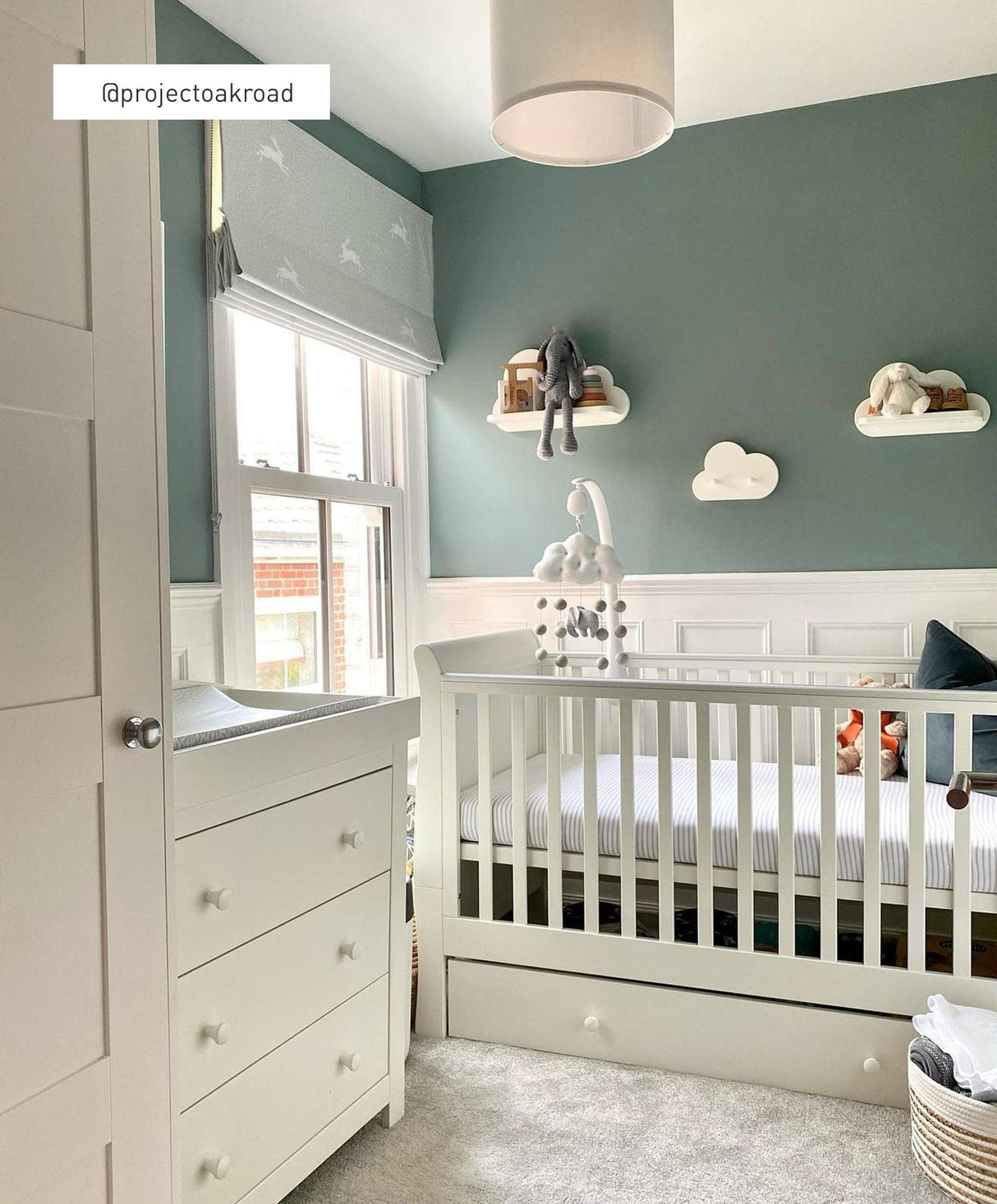 Mamas & Papas Mia 2 Piece Nursery Furniture Set with Cot Bed and Dresser - White