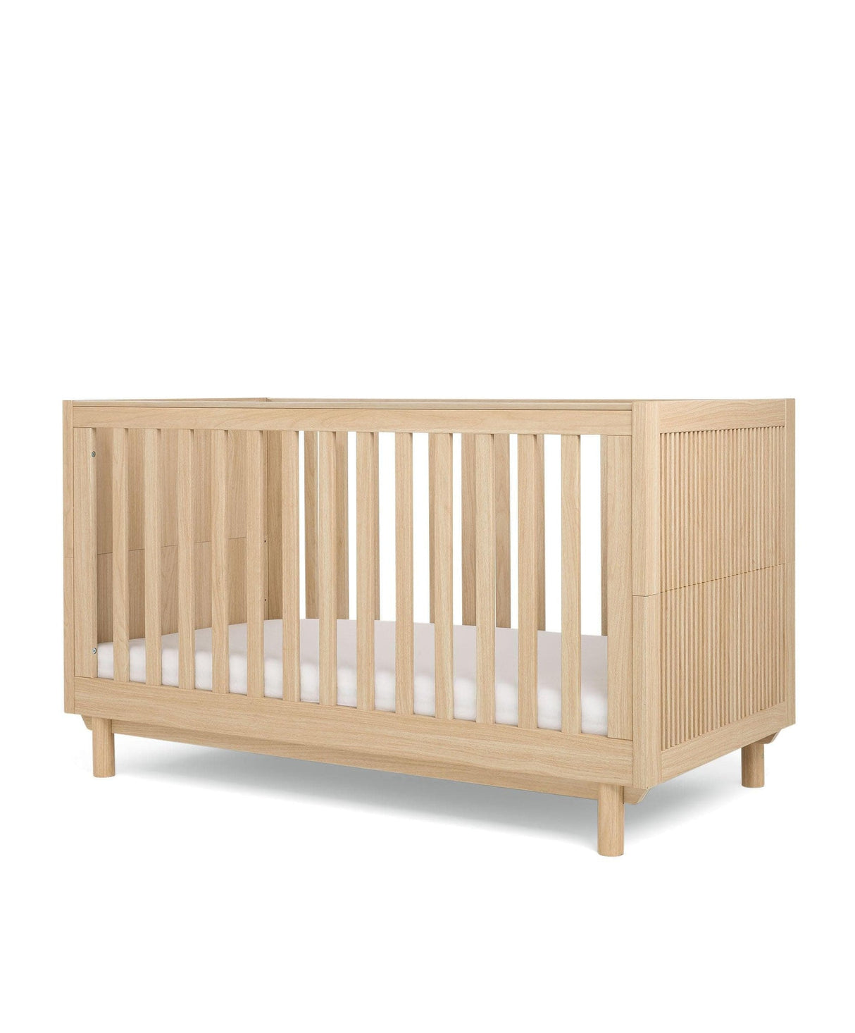 Mamas & Papas Oska 2 Piece Nursery Furniture Set with Cot Bed and Wide Dresser - Natural Oak