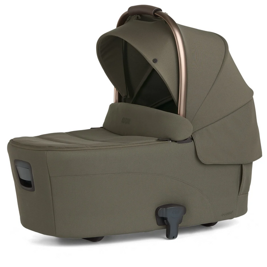 Mamas & Papas Ocarro 2 | Essential Kit (inc Pushchair, Carrycot, Adaptors, Cupholder, Bag, Footmuff, CC Stand) - Evergreen 5