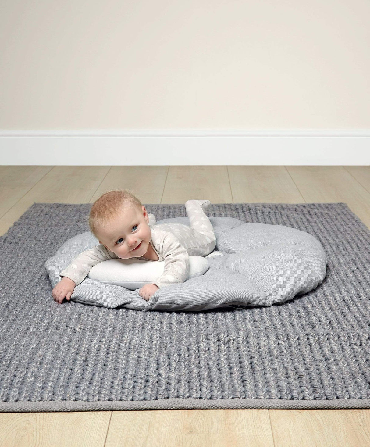 Mamas & Papas Playmat and Activity Gym - Dream Upon a Cloud