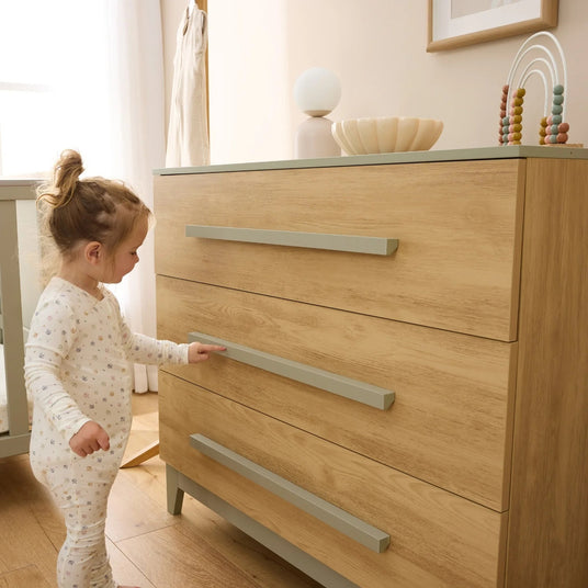 Tutti Bambini Misha / Hallee 2 Piece Room Set - Sage / Golden Oak 11