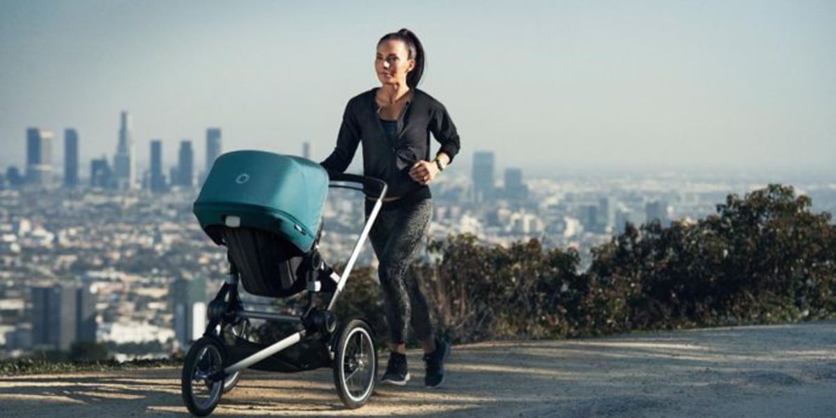 Running Buggies - What's the difference between a fixed and swivel wheel?
