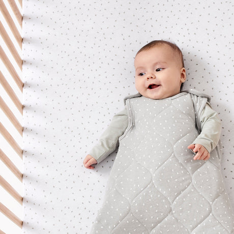 Little Green Sheep Organic Baby Sleeping Bag | 2.5 Tog | 0-6 Months - Dove Rice