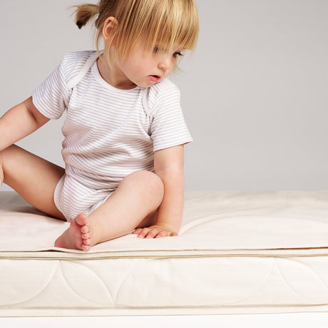 Little Green Sheep Organic Cot Bed Mattress Protector - 70x140cm