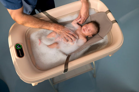 Maxi Cosi Indigo Plus Baby Bath Tub - Sage Green