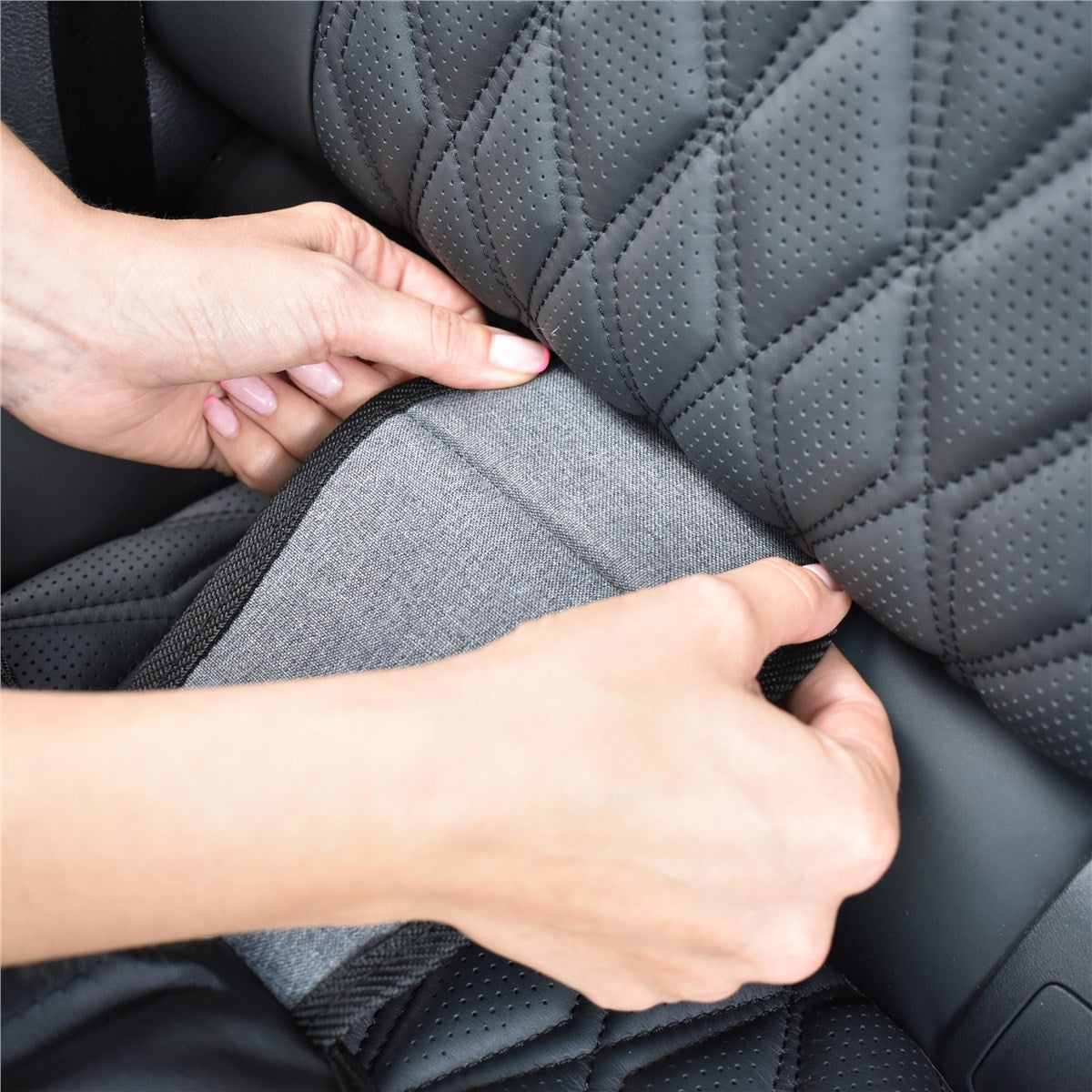 Jané Universal Car Seat Protector Cover