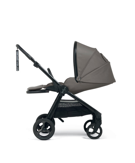 Mamas & Papas Vardo Travel System with Accessories, Maxi Cosi Pebble Pro2 and ISOFIX Base - Storm