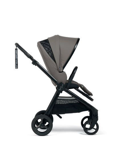Mamas & Papas Vardo Travel System with Accessories, Maxi Cosi Pebble Pro2 and ISOFIX Base - Storm