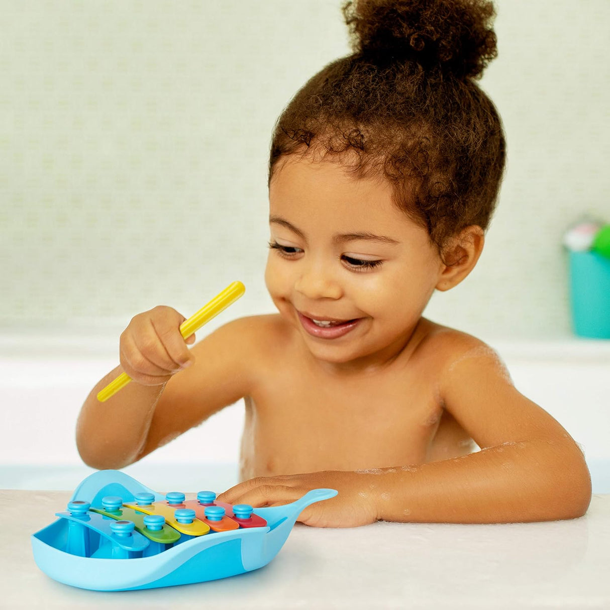 Munchkin Dingray Musical Bath Toy