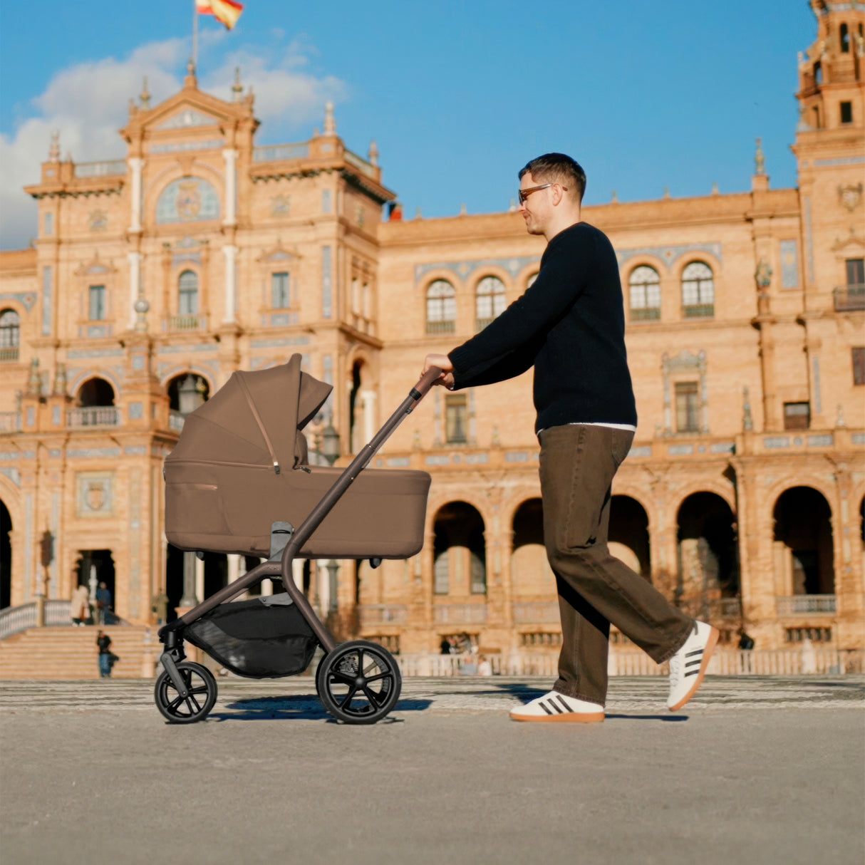 Silver Cross Breez Pushchair Bundle with Accessories - Maple