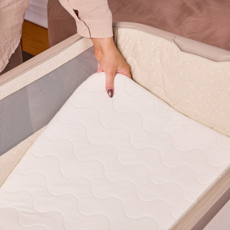 Tutti BambiniCozee Air 2 Bedside Crib - Soft Walnut & Cocoa
