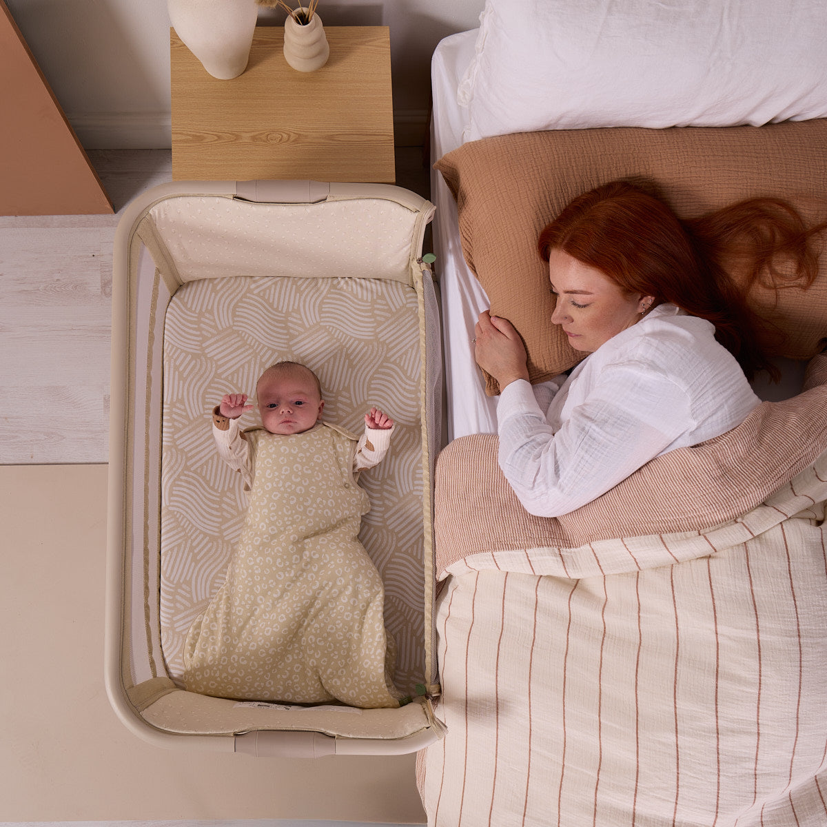 Tutti Bambini Cozee Zen Bedside Crib - Sand